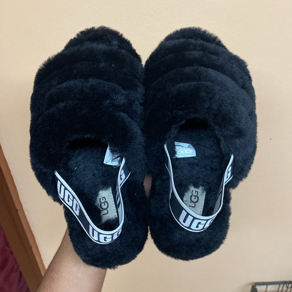 UGG Fluff Yeah Sandals “Black White” - Picture 13 of 16